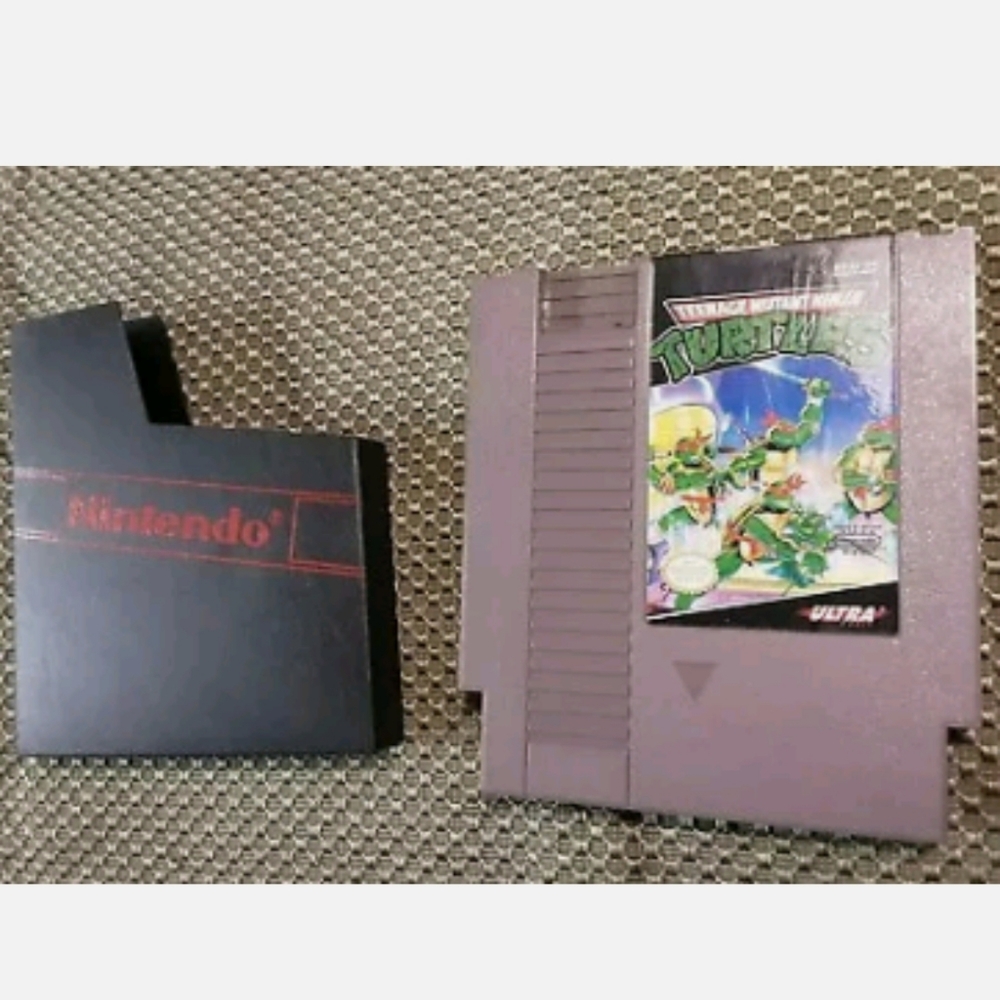 Nintendo Teenage Mutant Ninja Turtles & more lot.